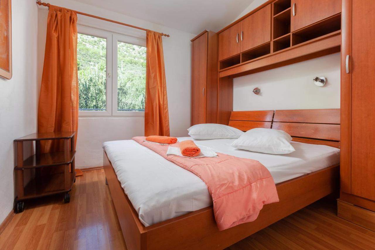 Apartment A4 Sea View Antonia イグラネ エクステリア 写真