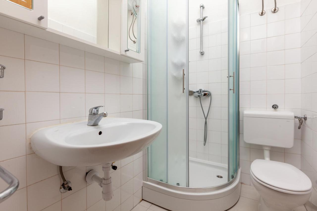 Apartment A4 Sea View Antonia イグラネ エクステリア 写真